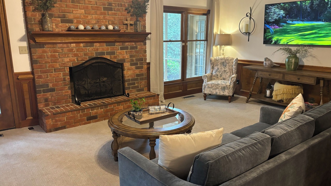 Photo of Livingroom in Martinez