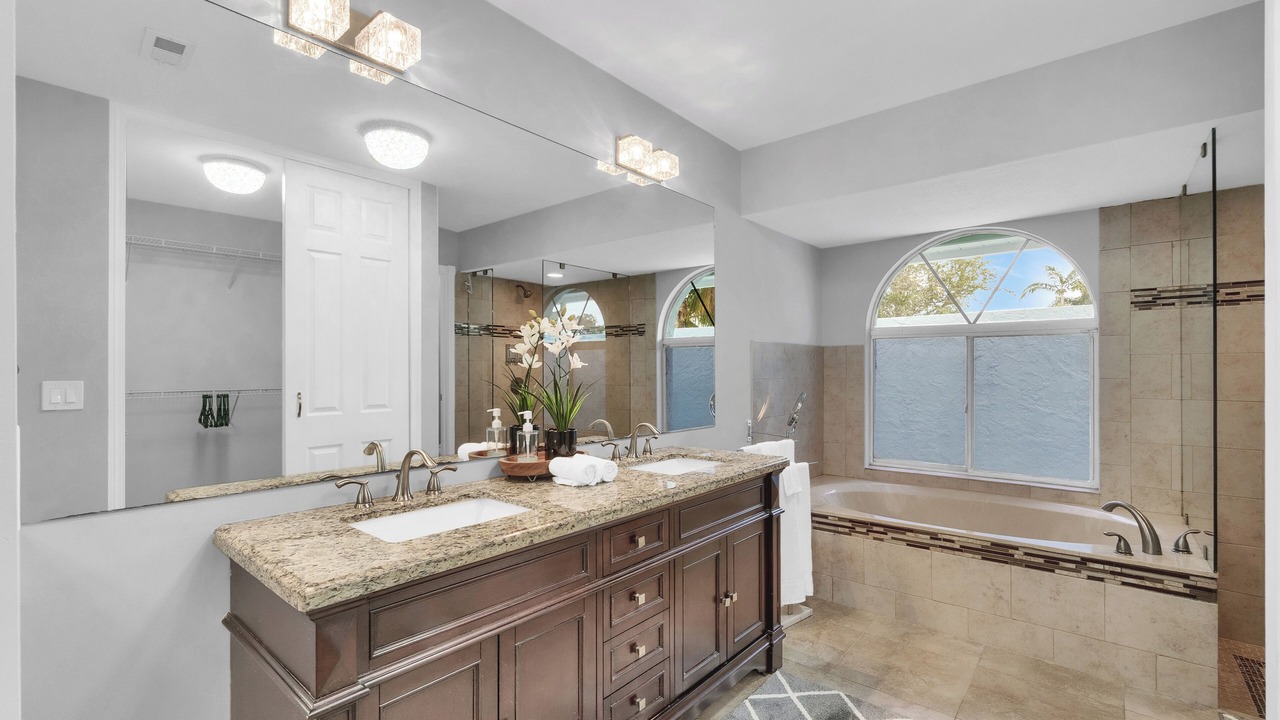 Photo of Bathroom in Port Saint Lucie