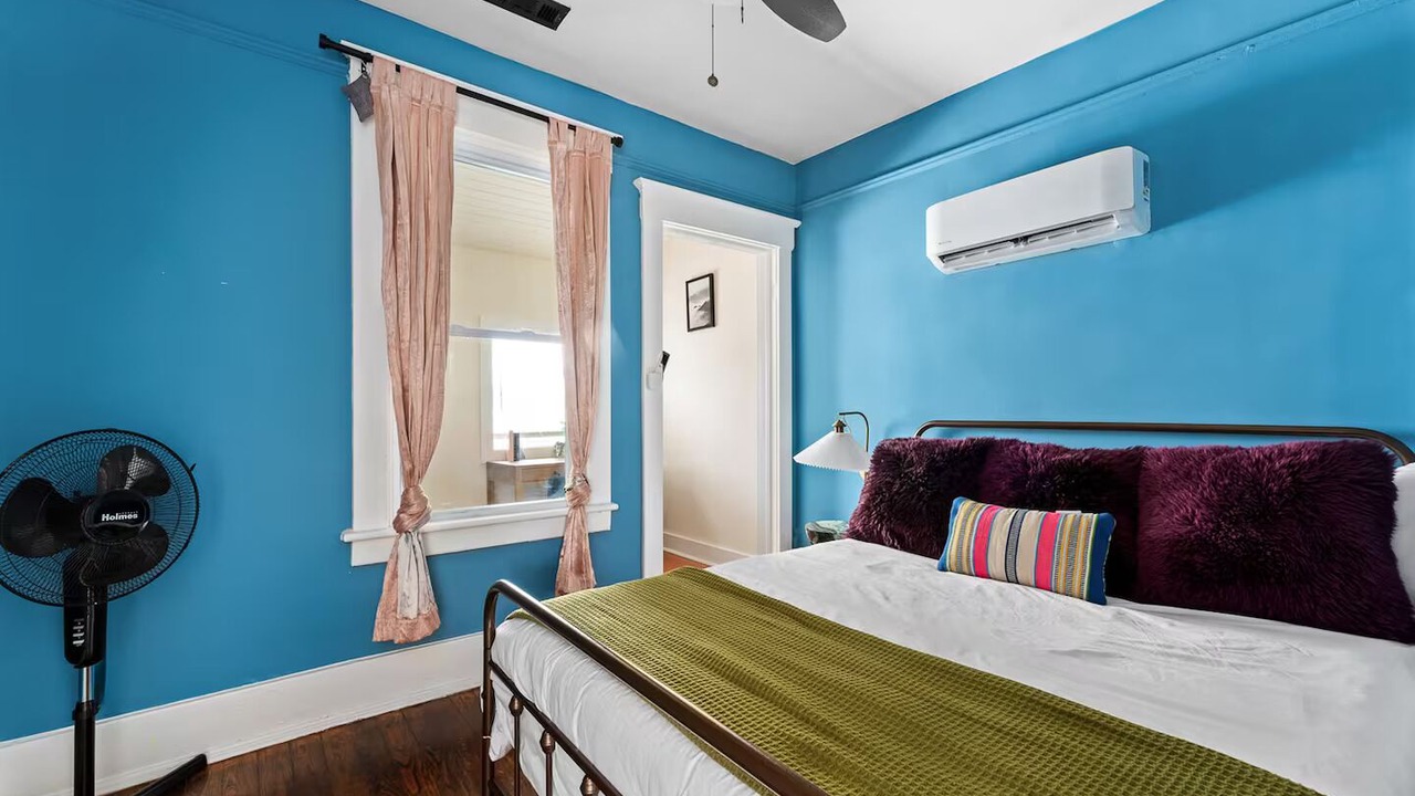 Photo of Bedroom in Dixon Park