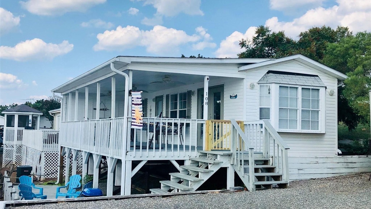 Photo of Outdoor in New London
