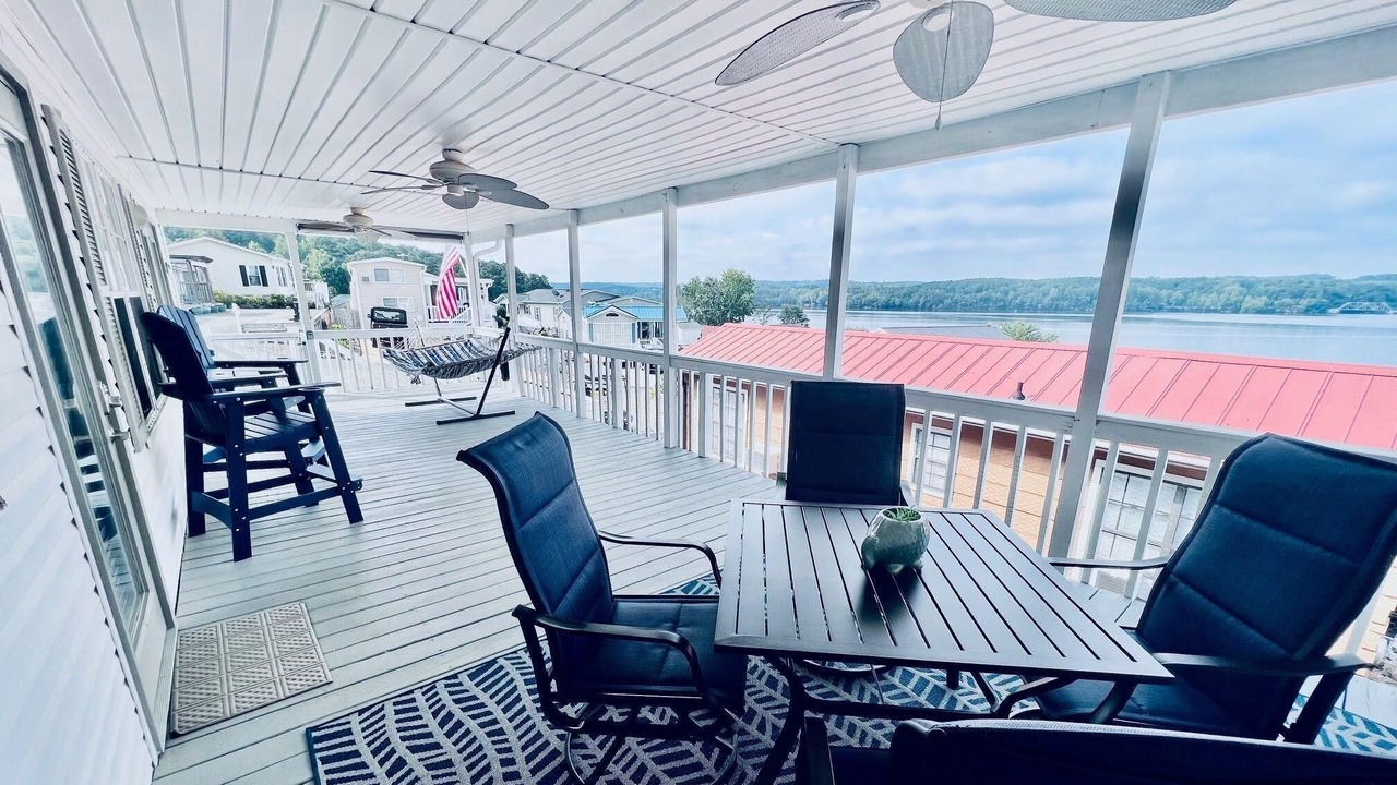 Photo of Outdoor in New London
