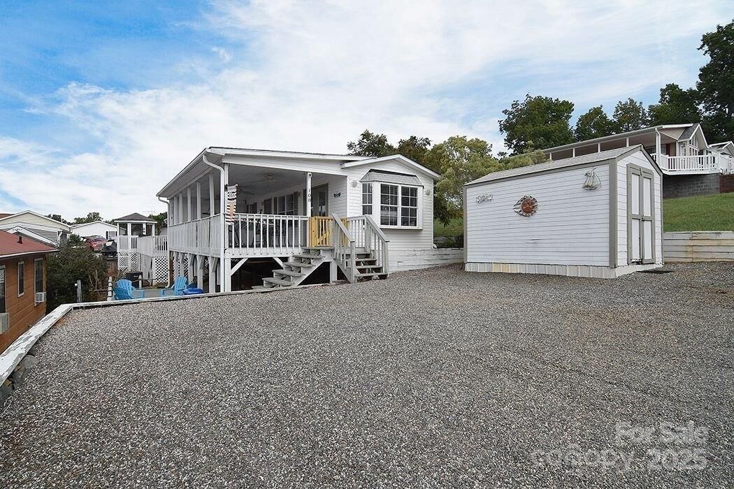 Photo of Outdoor in New London
