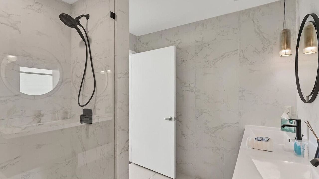 Photo of Bathroom in South Eola