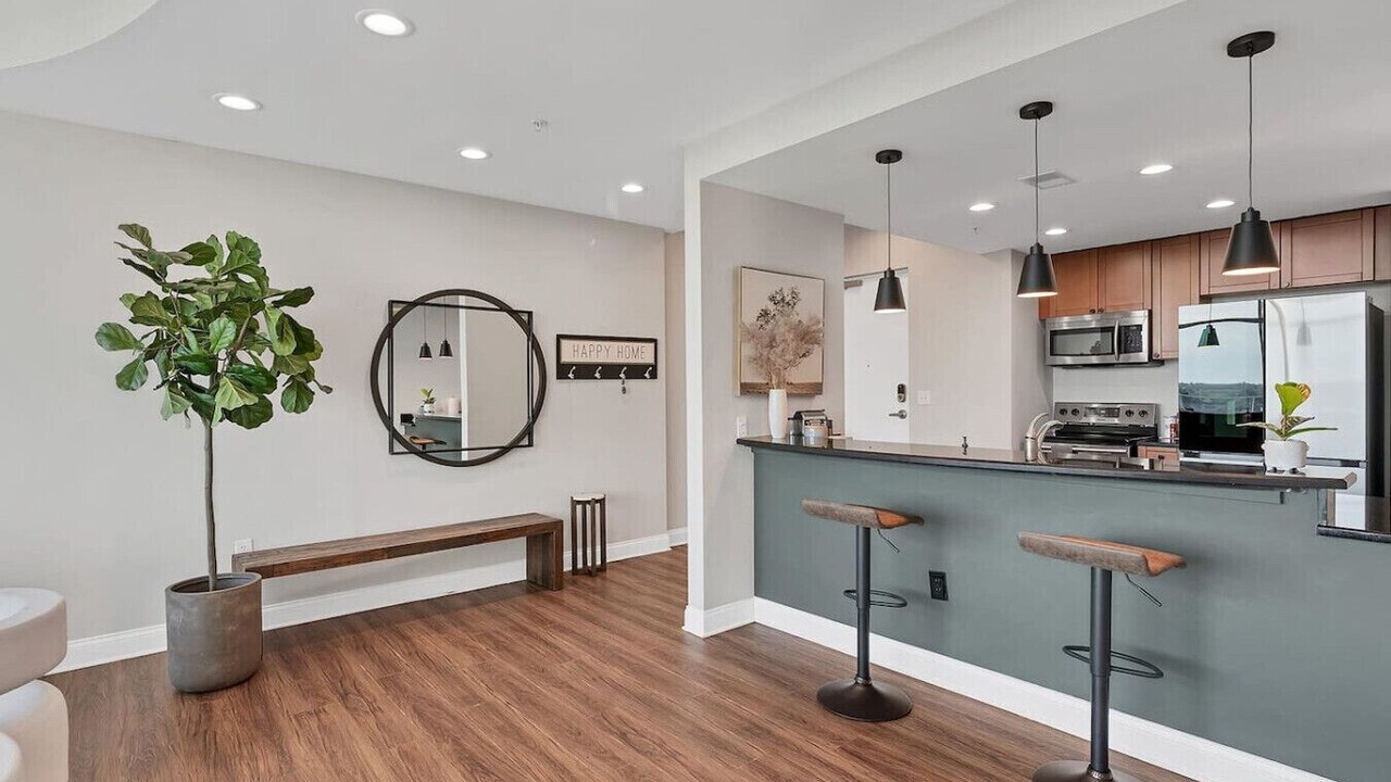 Photo of Kitchen in South Eola