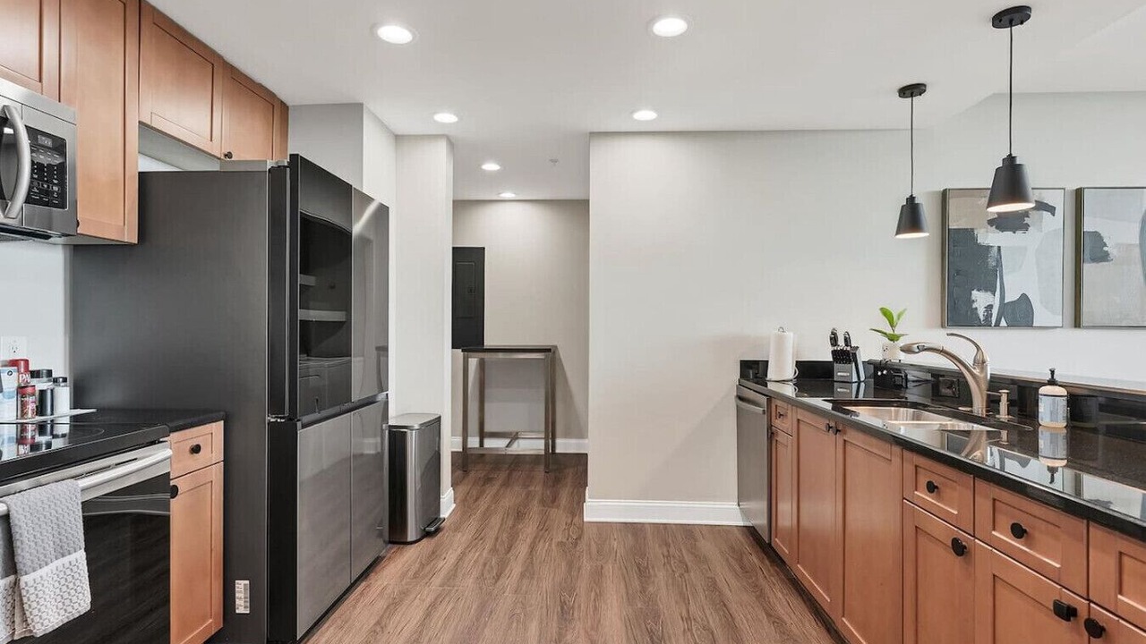 Photo of Kitchen in South Eola