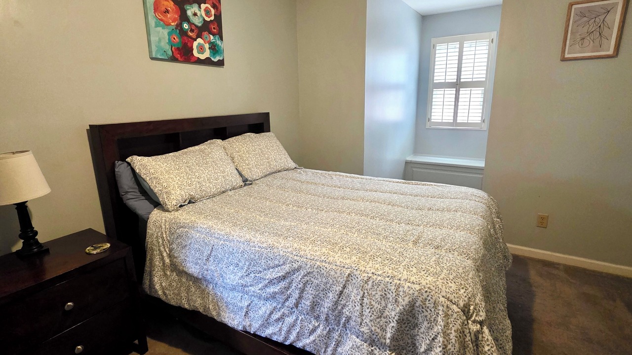 Photo of Bedroom in Langley