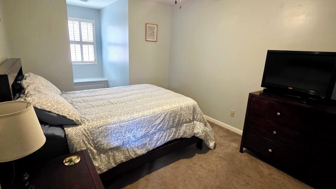 Photo of Bedroom in Langley