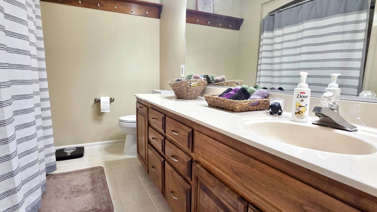 Photo of Bathroom in Langley