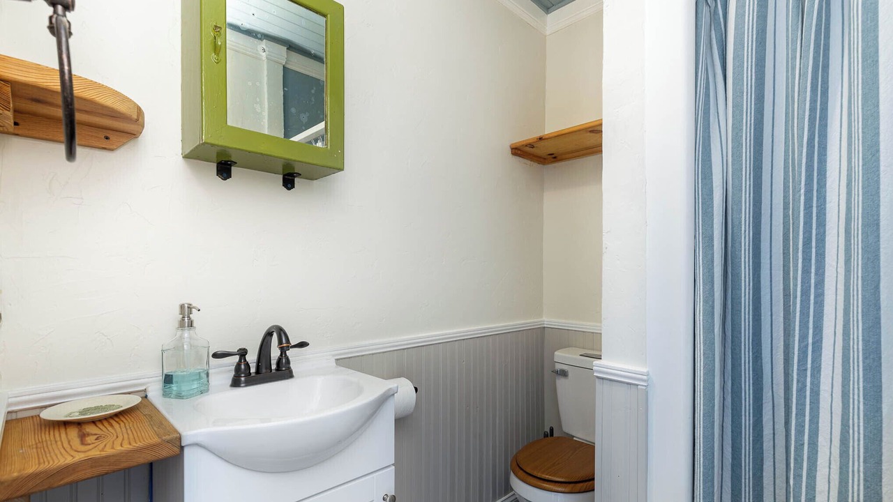Photo of Bathroom in Lemon Springs