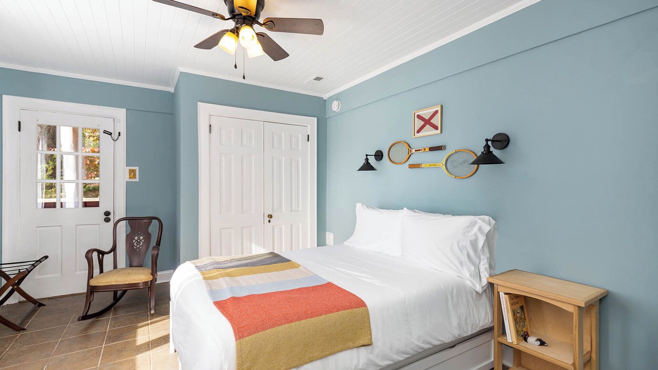 Photo of Bedroom in Lemon Springs