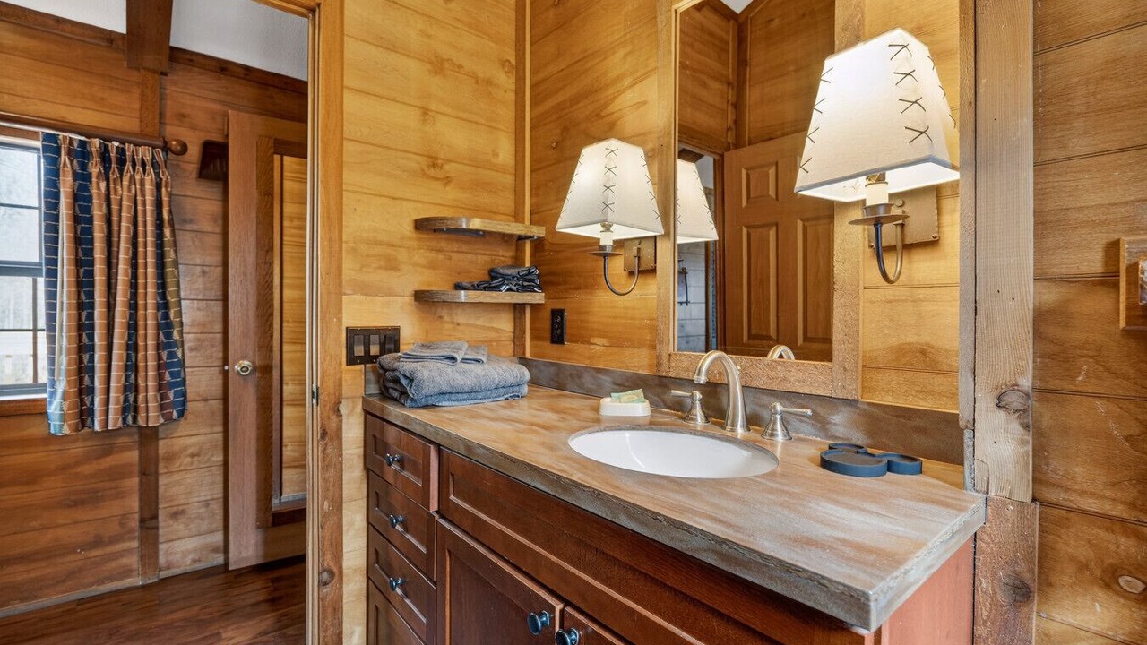 Photo of Bathroom in Irwinville