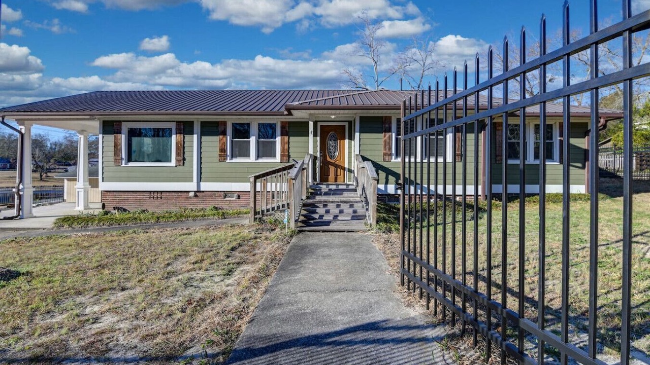 Photo of Outdoor in Columbia