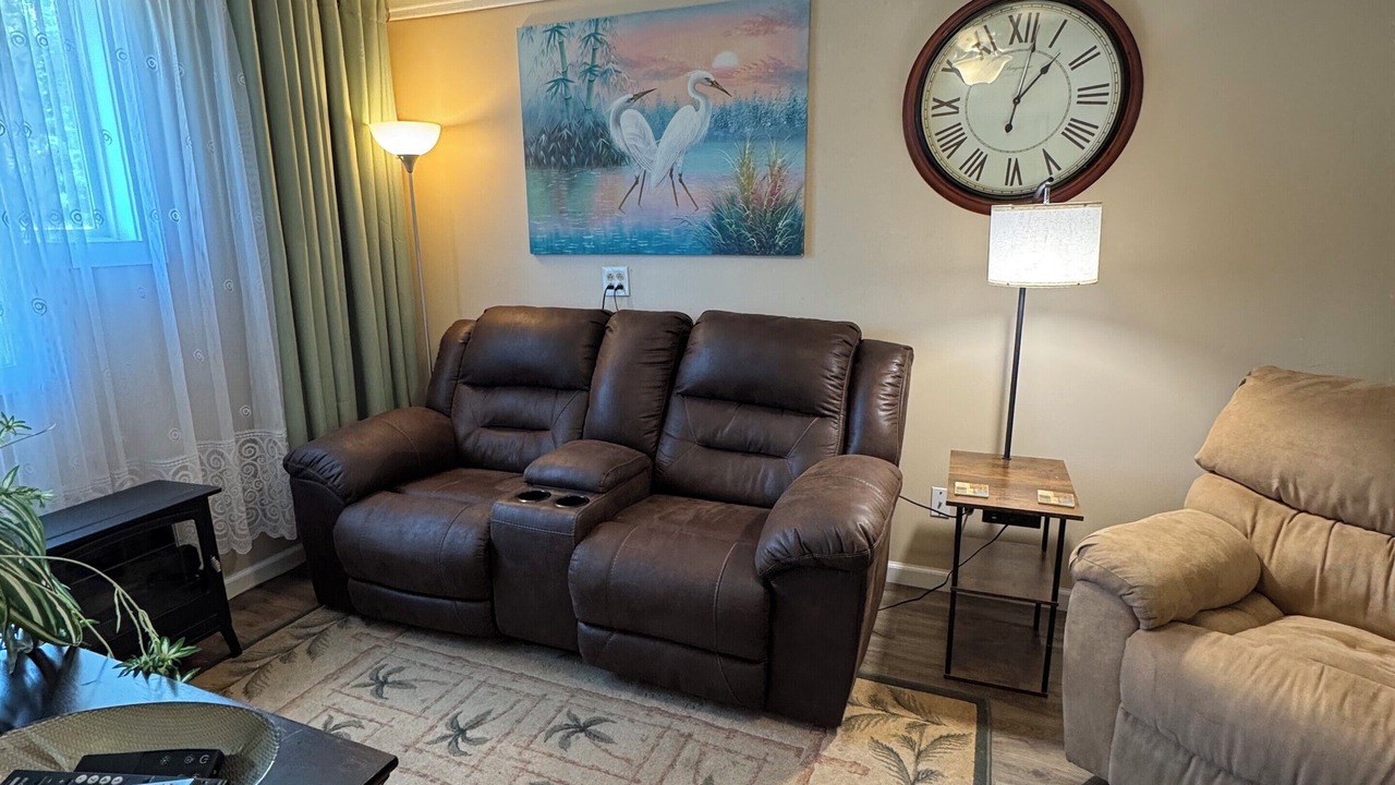 Photo of Livingroom in Flowery Branch