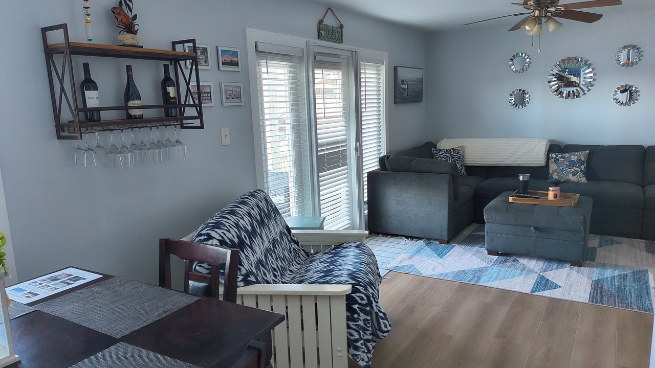 Photo of Livingroom in Coquina Key