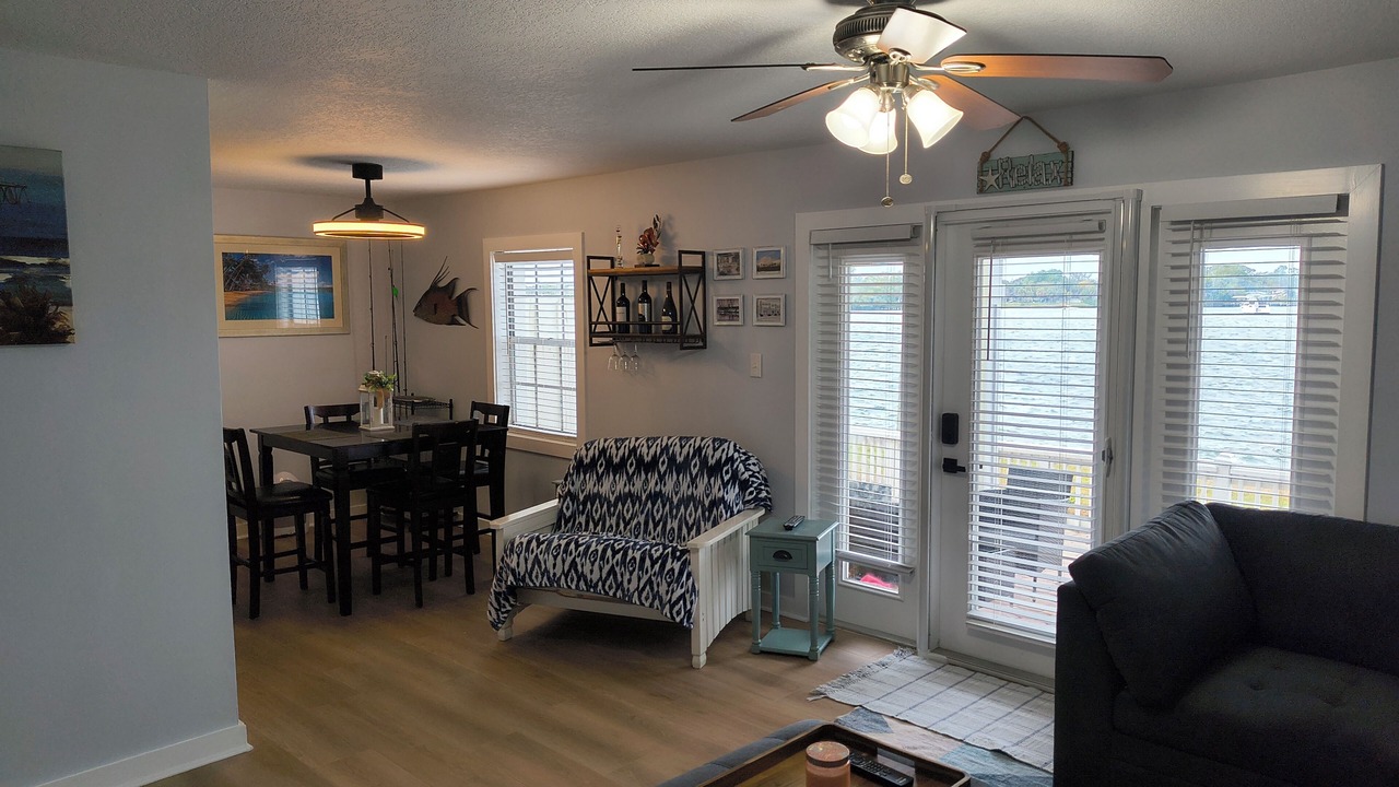 Photo of Livingroom in Coquina Key