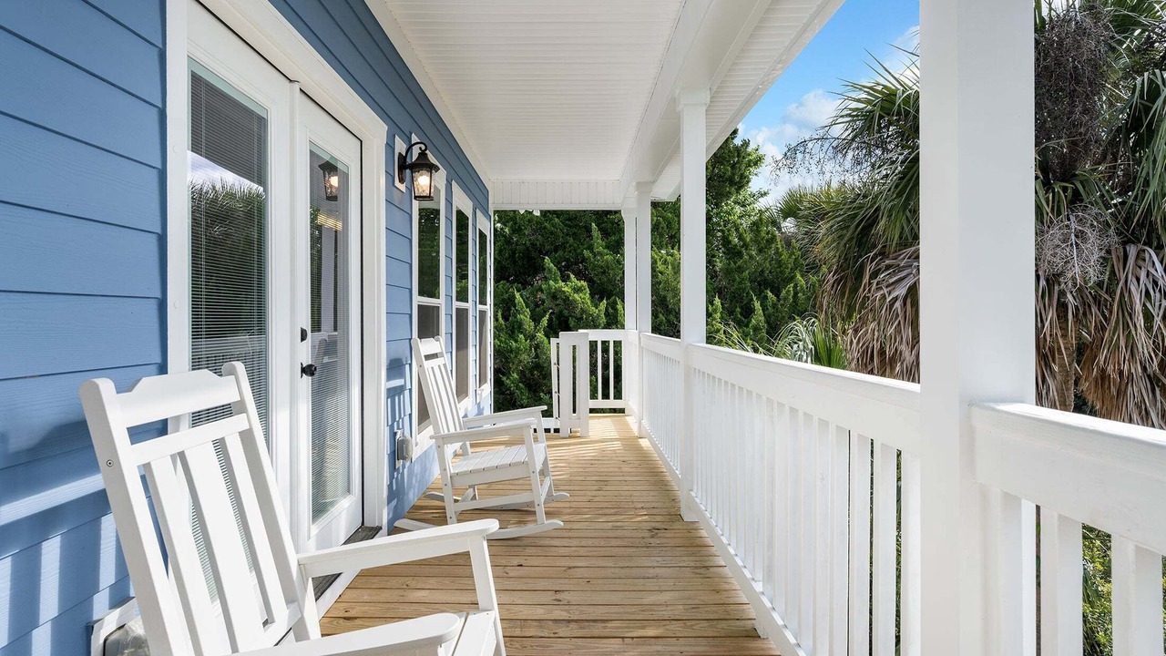 Photo of Patio Balcony in Oceanmarsh Subdivision