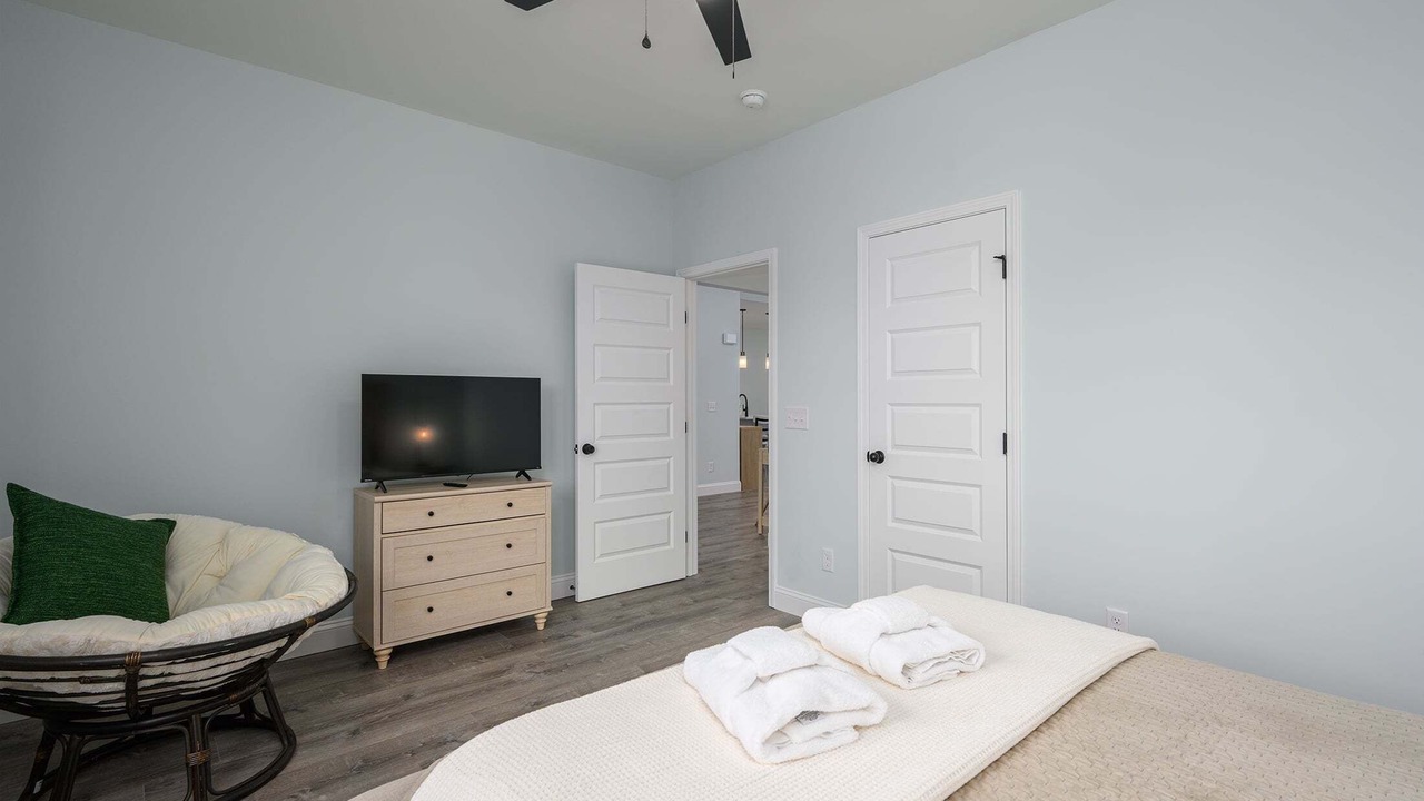 Photo of Bedroom in Oceanmarsh Subdivision