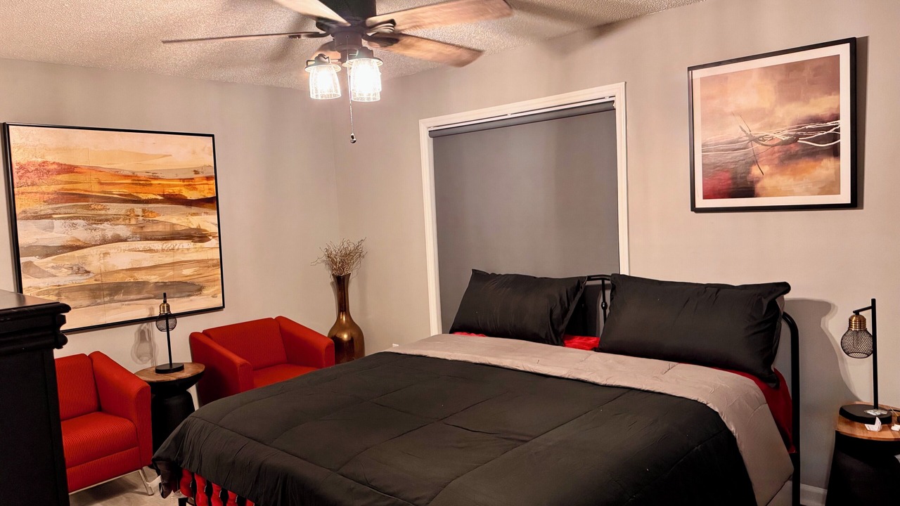 Photo of Bedroom in Southeast Raleigh