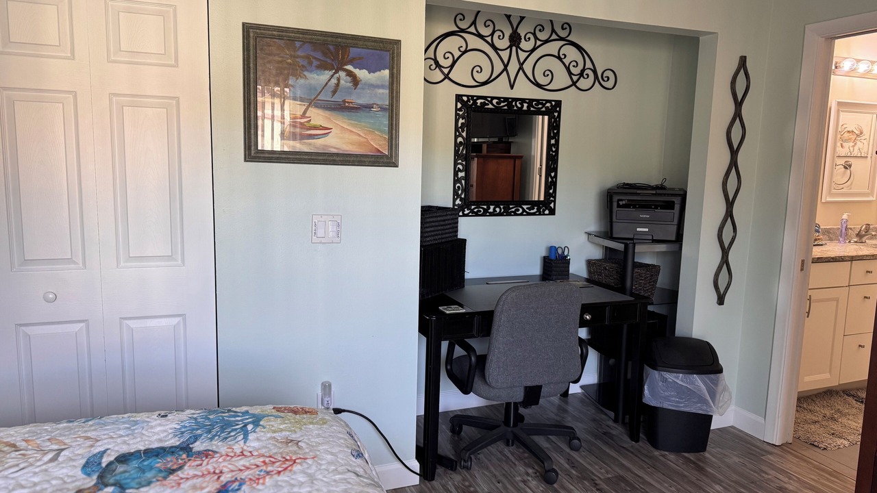 Photo of Bedroom in Melbourne Beach
