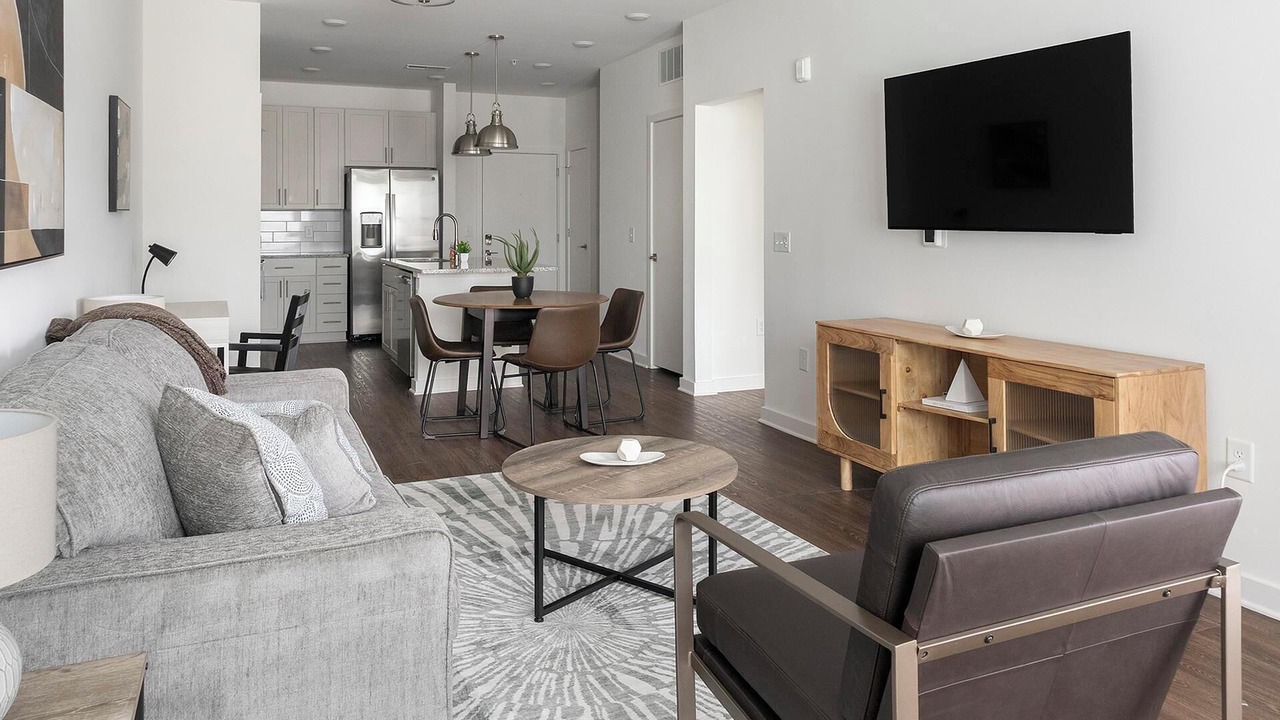 Photo of Livingroom in Southeast Raleigh