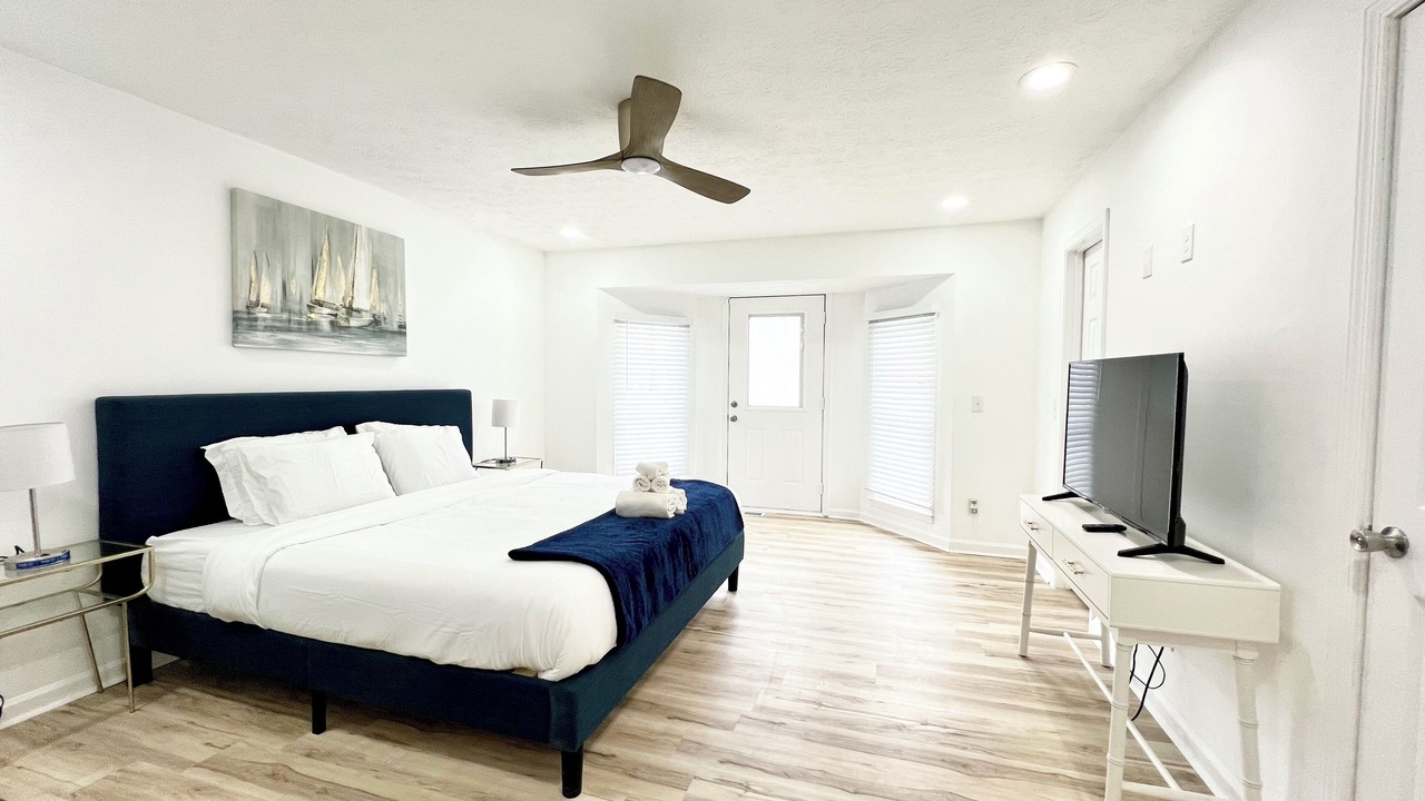 Photo of Bedroom in Lawrenceville