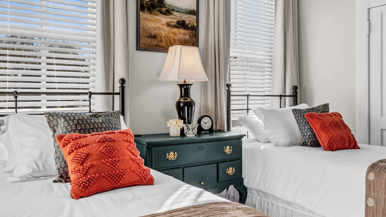 Photo of Bedroom in Thomas Square