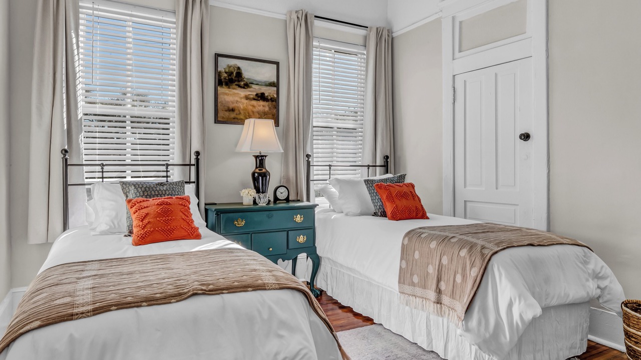 Photo of Bedroom in Thomas Square
