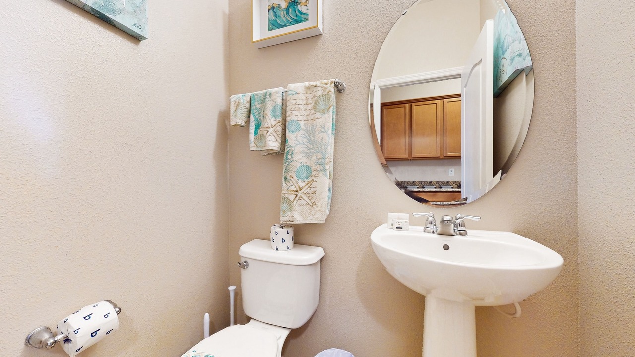 Photo of Bathroom in Trafalgar Village