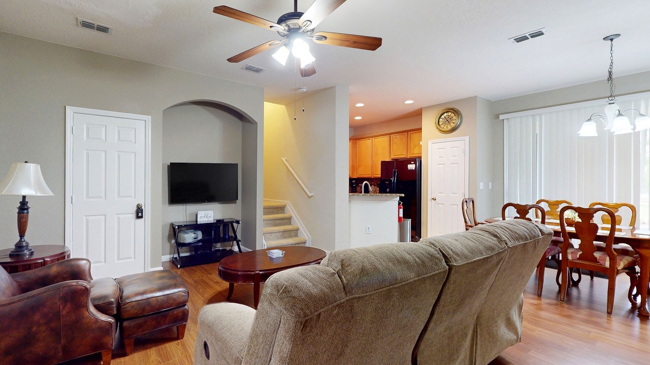 Photo of Livingroom in Trafalgar Village