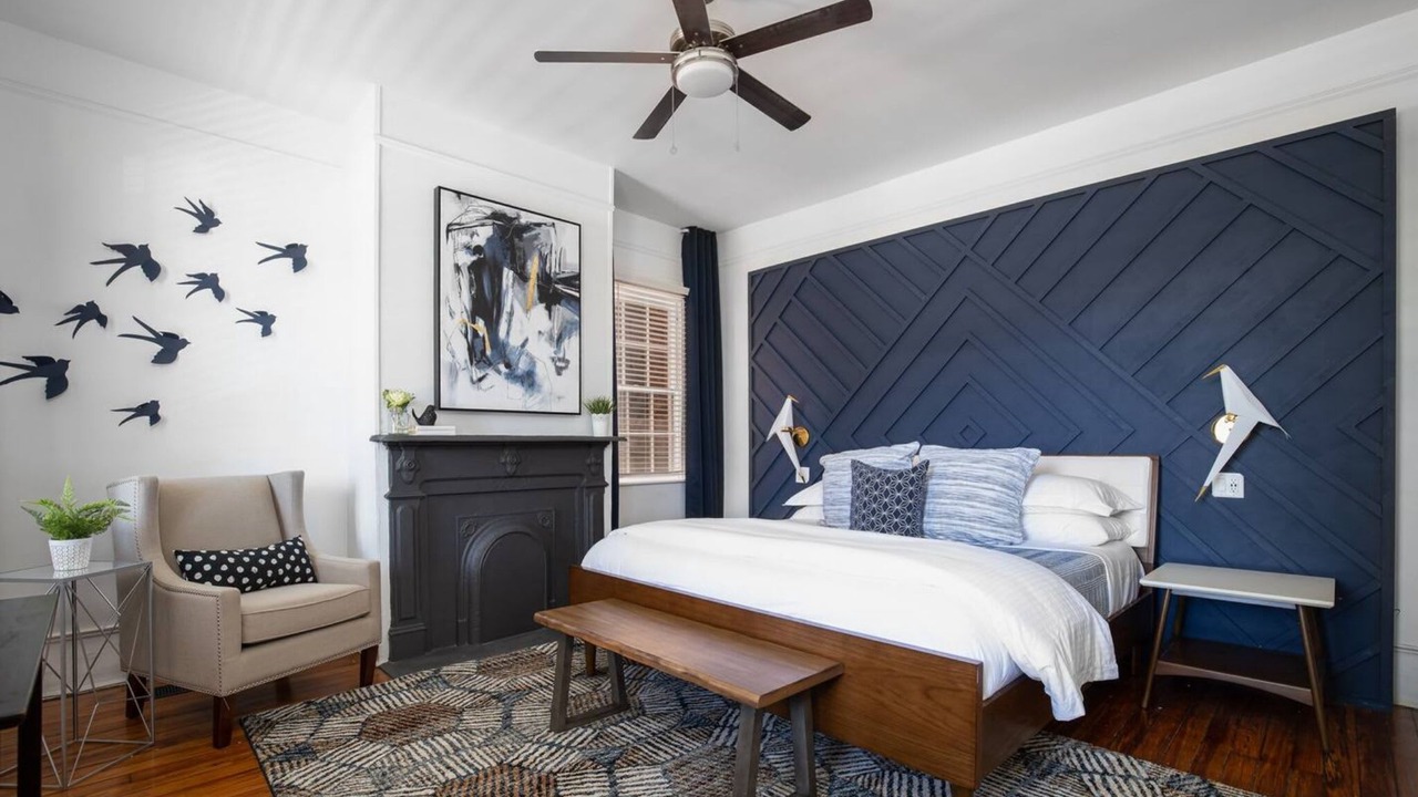 Photo of Bedroom in Savannah Victorian District