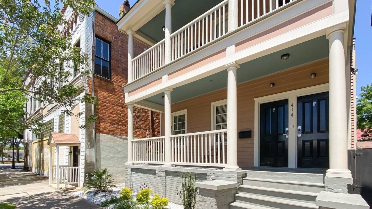 Photo of Outdoor in Savannah Victorian District
