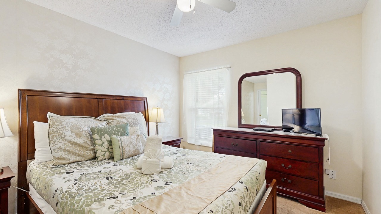 Photo of Bedroom in Westridge