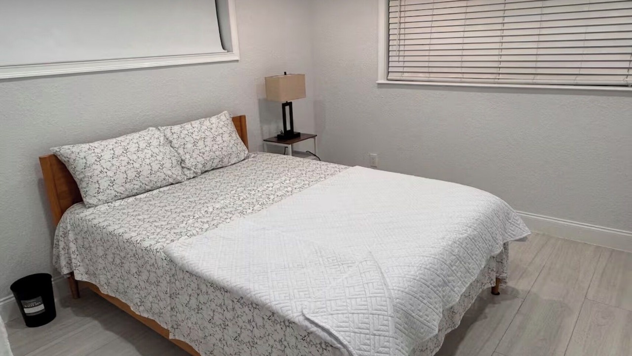 Photo of Bedroom in Shore Acres