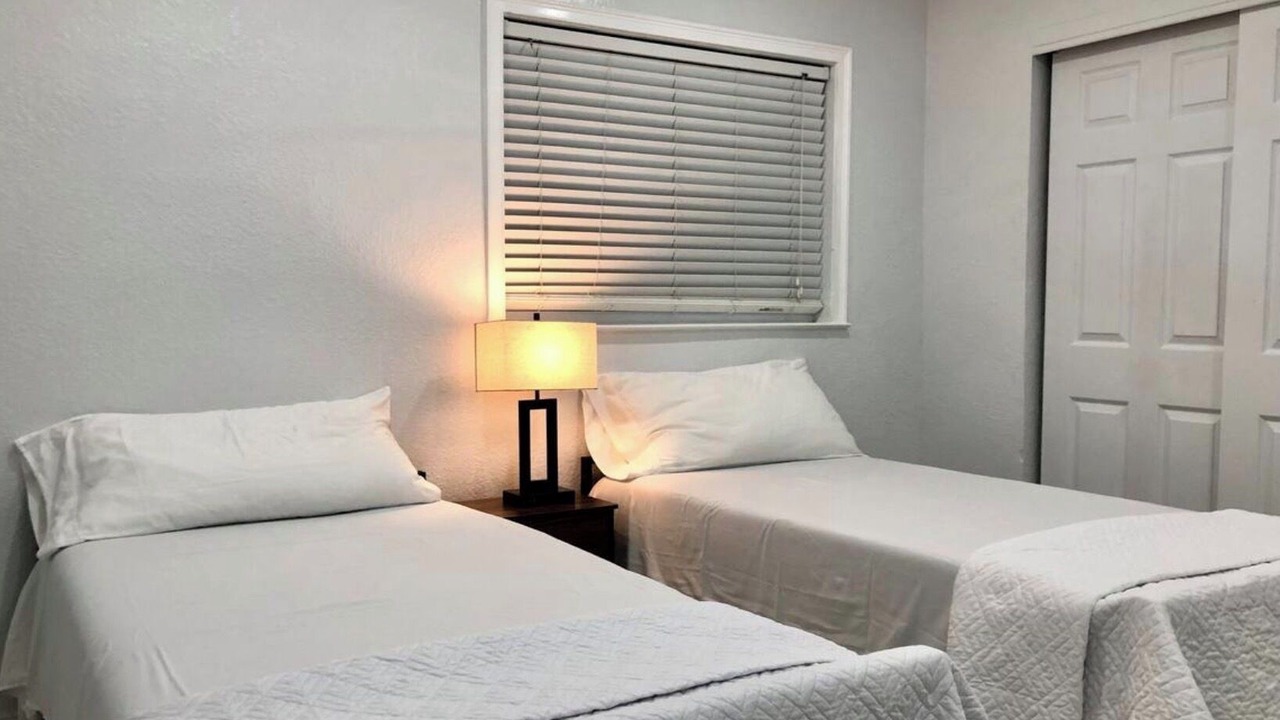 Photo of Bedroom in Shore Acres