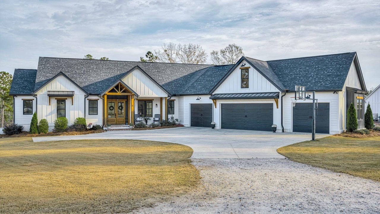 Photo of Outdoor in Appling