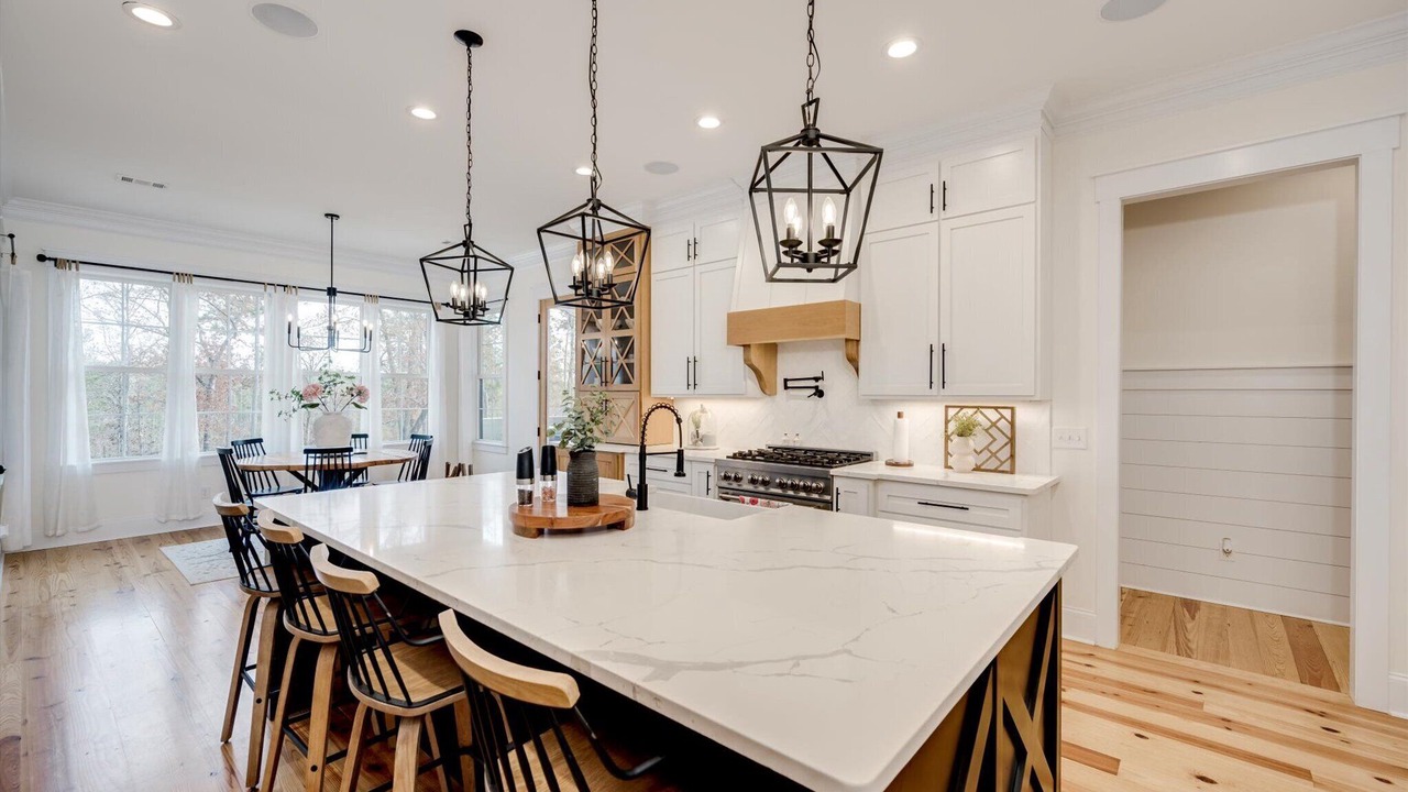 Photo of Kitchen in Appling