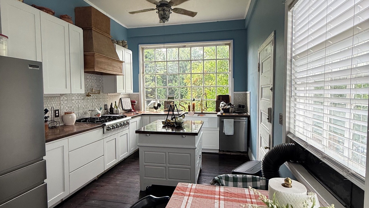 Photo of Kitchen in Newberry