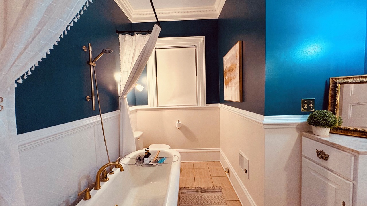 Photo of Bathroom in Newberry