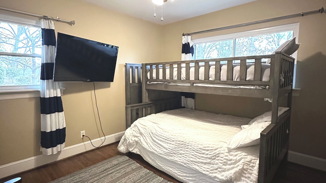 Photo of Bedroom in East Forest
