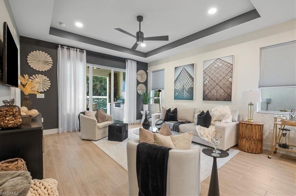 Photo of Livingroom in Naples
