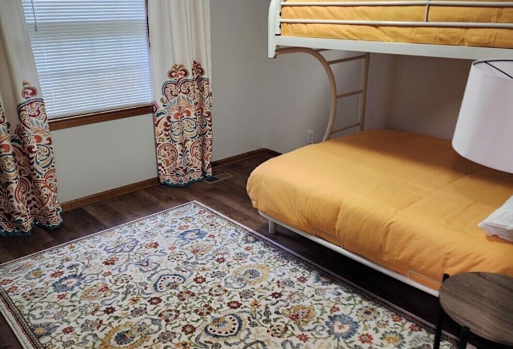 Photo of Bedroom in Six Mile