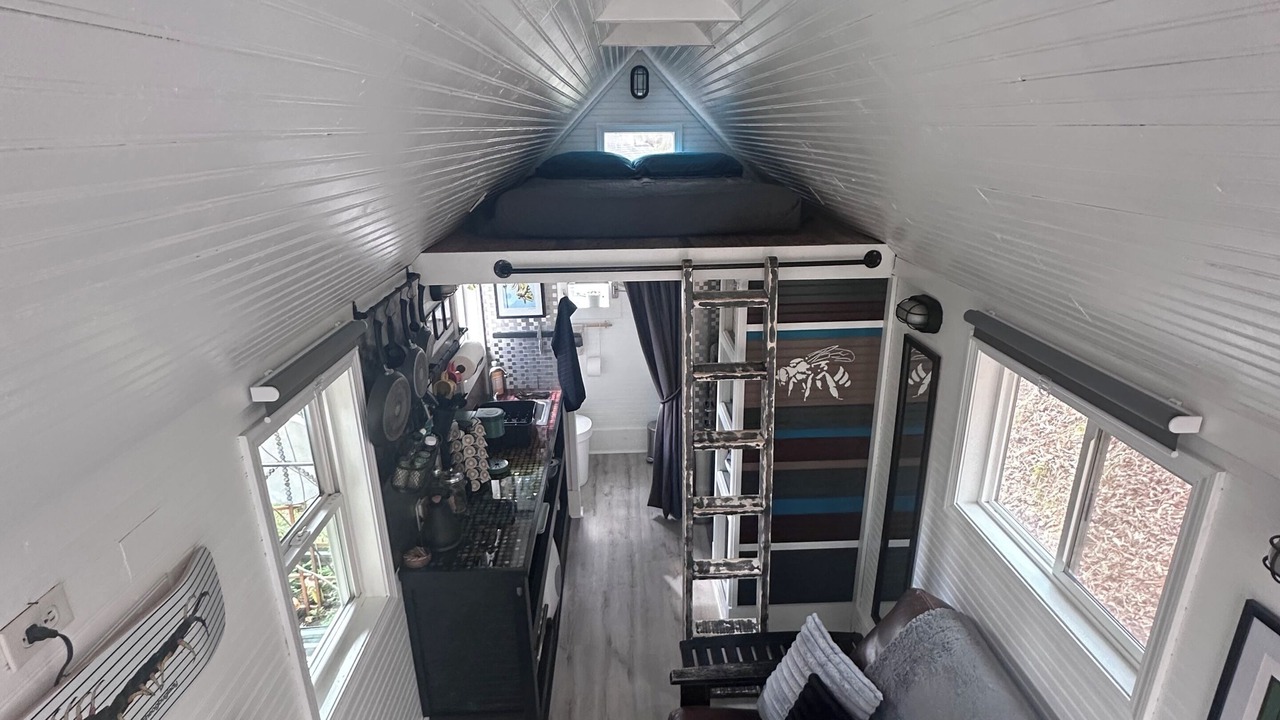 Photo of Livingroom in Tuckasegee