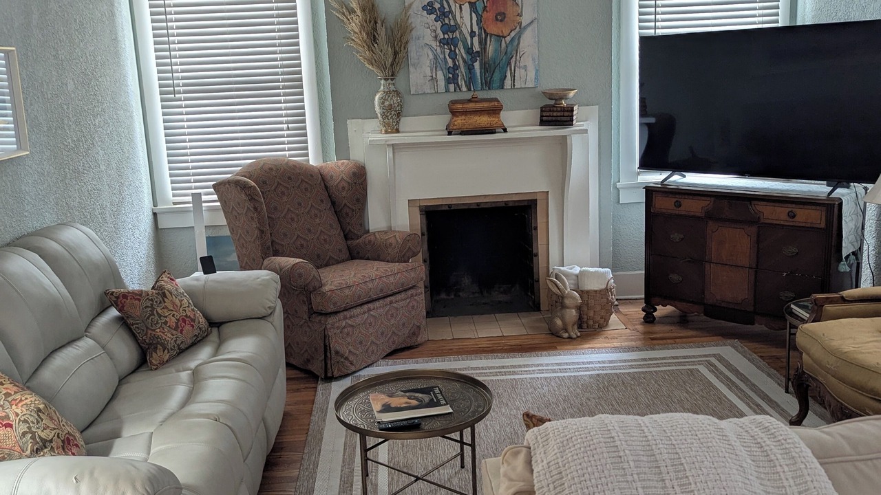 Photo of Livingroom in Olde Town Augusta