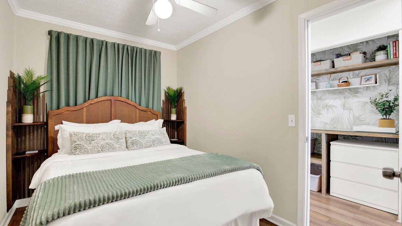 Photo of Bedroom in Tybee Island