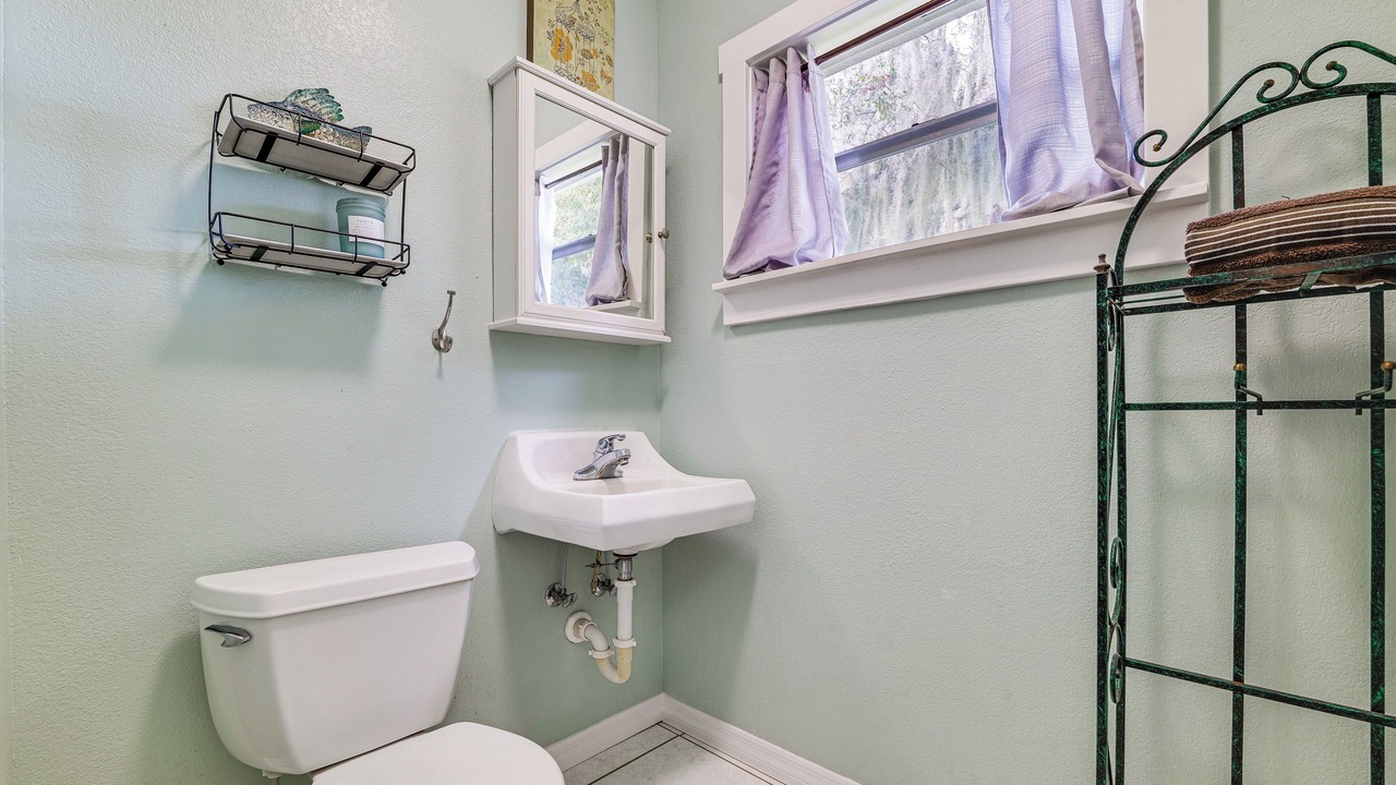 Photo of Bathroom in Crooked Lake