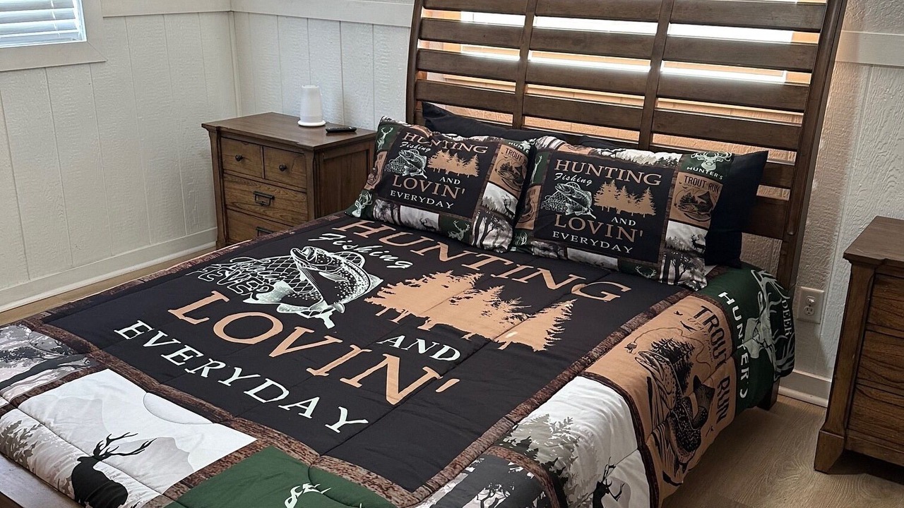 Photo of Bedroom in River Ranch