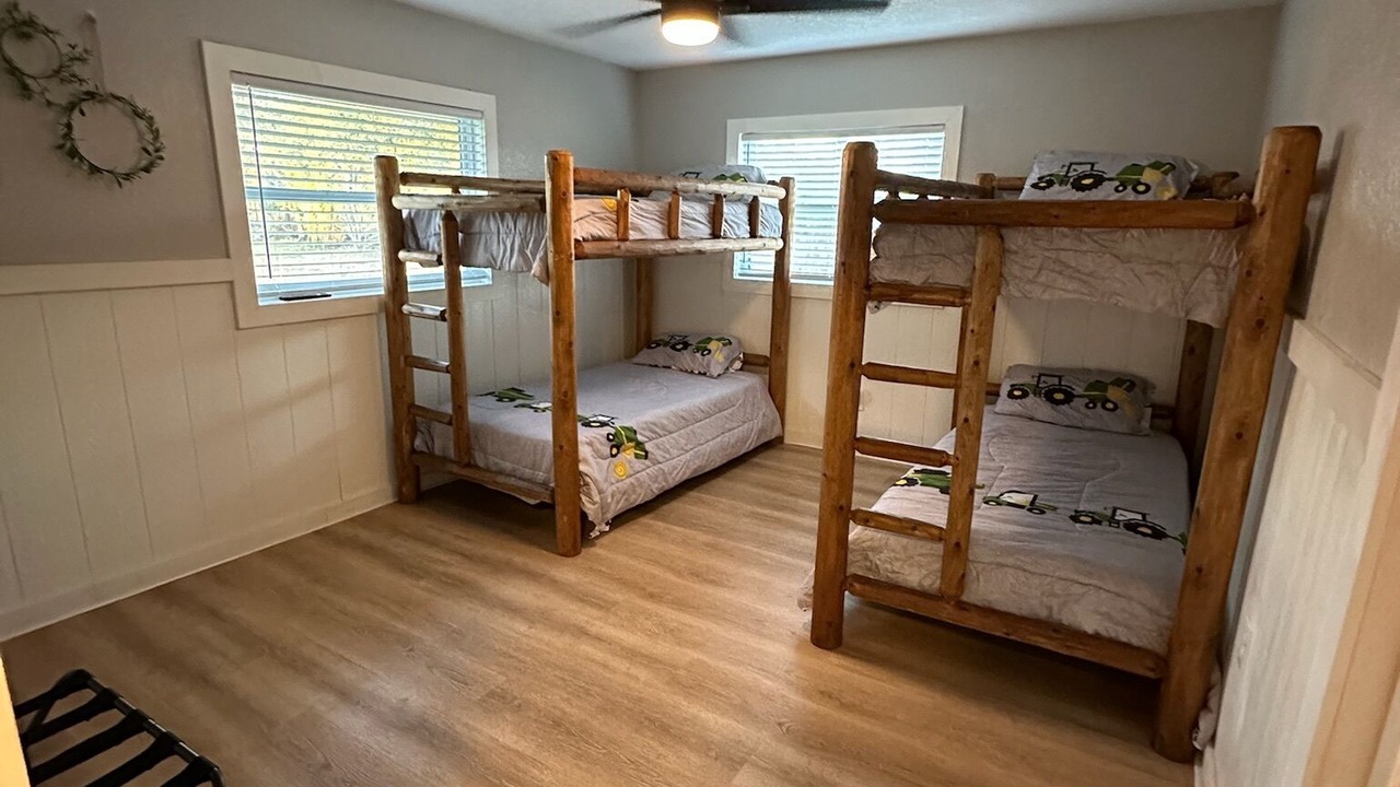 Photo of Bedroom in River Ranch