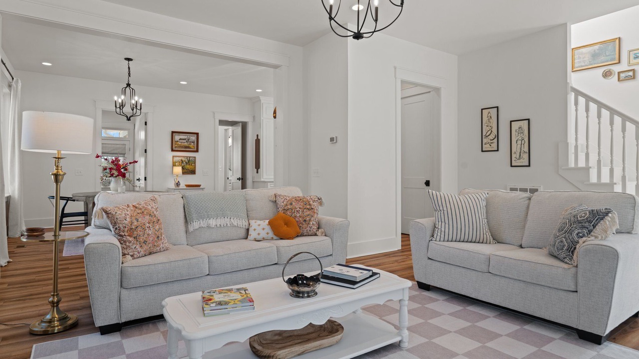 Photo of Livingroom in Cameron