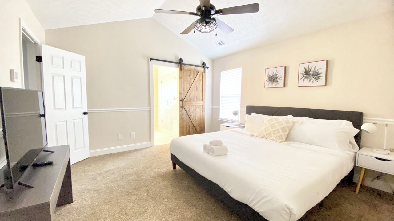 Photo of Bedroom in Braselton
