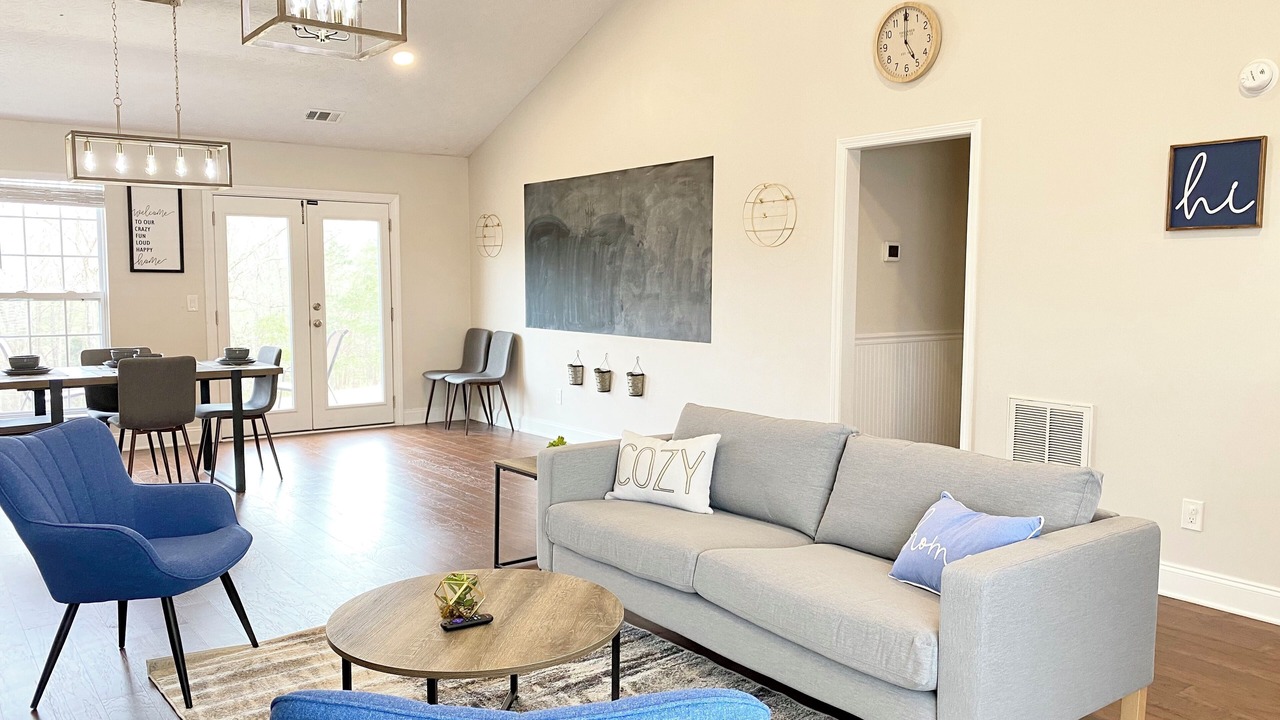 Photo of Livingroom in Braselton